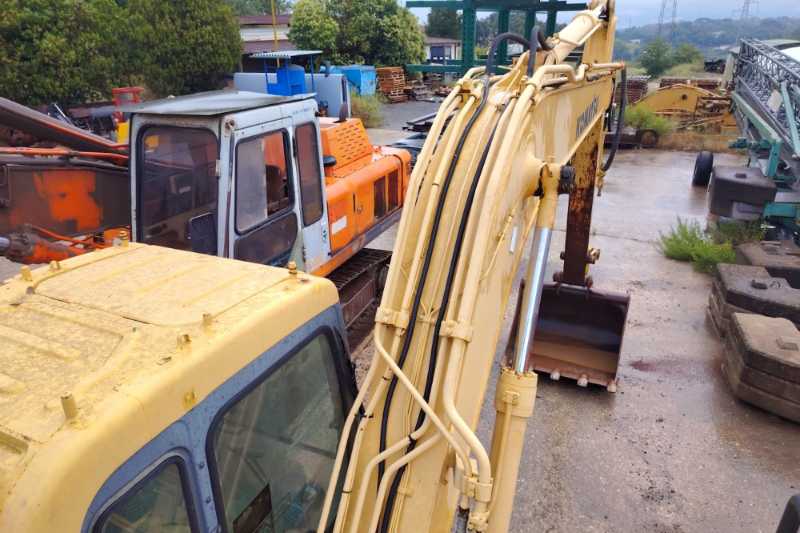 OmecoHub - Immagine KOMATSU PC130-6